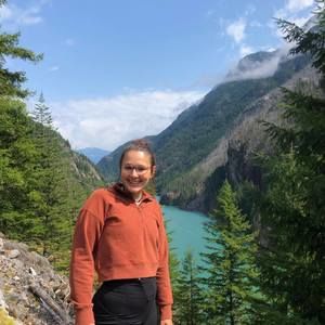 Meet your Posher, Mackenzie
